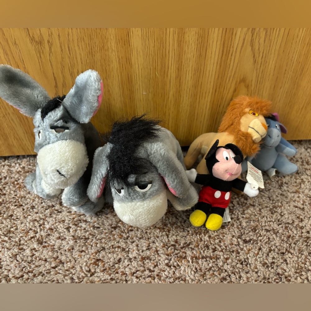 Bundle of Disney stuffies
